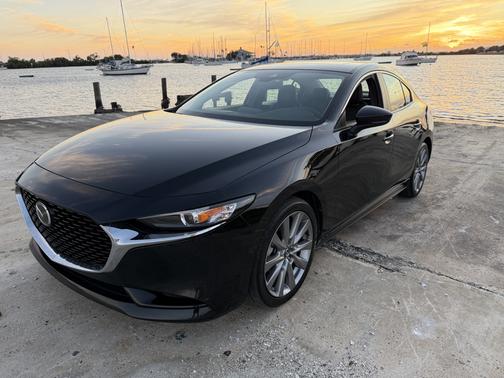 2023 Mazda Mazda3 2.5 S Preferred