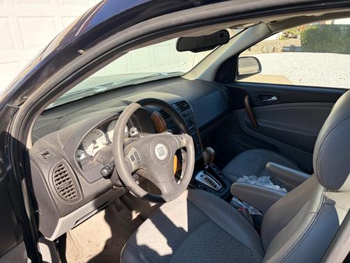 Blue 2007 Saturn Vue Base
