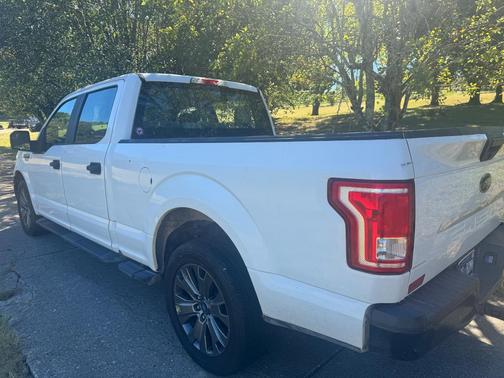 White 2017 Ford F-150 XL