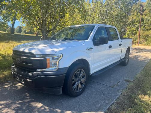 White 2017 Ford F-150 XL