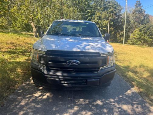 White 2017 Ford F-150 XL