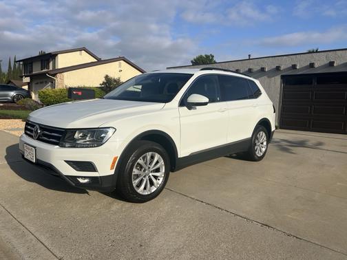 2018 Volkswagen Tiguan 2.0T SE