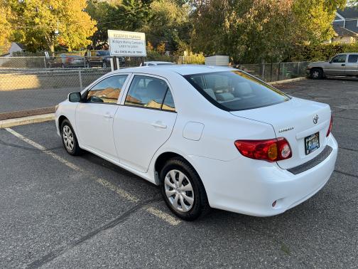 2009 Toyota Corolla LE