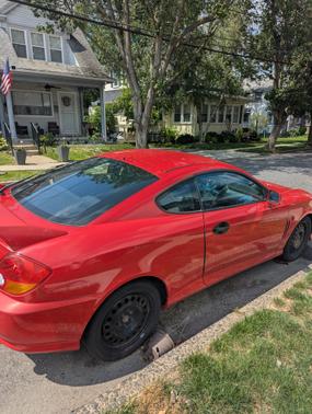 2004 Hyundai Tiburon GT