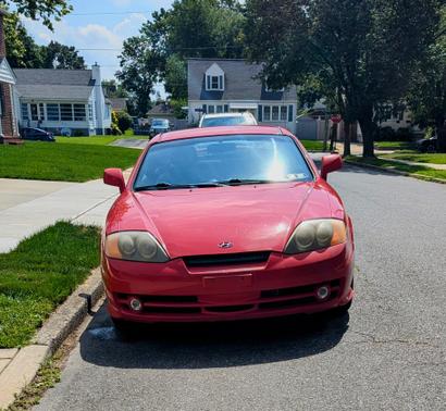 2004 Hyundai Tiburon GT