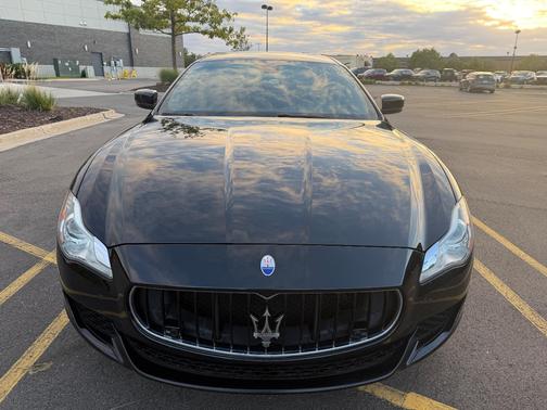 Black 2014 Maserati Quattroporte S Q4