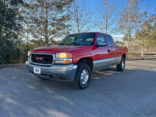 Red 1999 GMC Sierra 1500 SLE