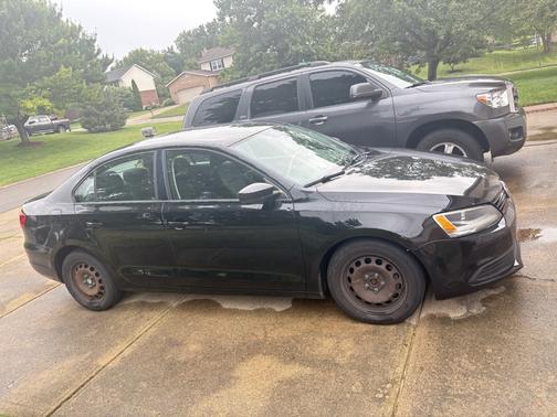 Black 2012 Volkswagen Jetta S