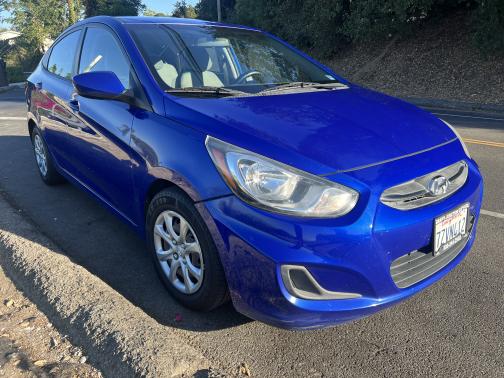 2013 Hyundai Accent GLS