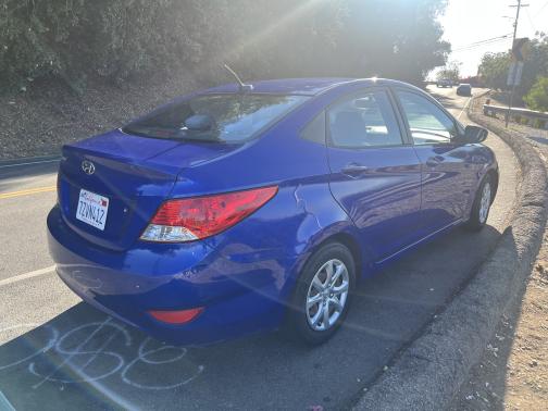 2013 Hyundai Accent GLS