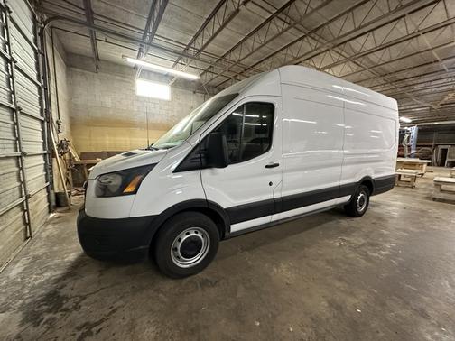 2022 Ford Transit-350 Base