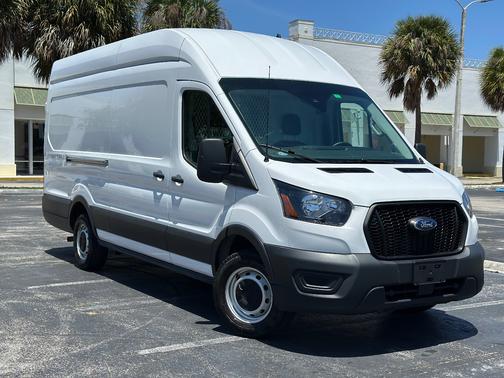 2022 Ford Transit-350 Base