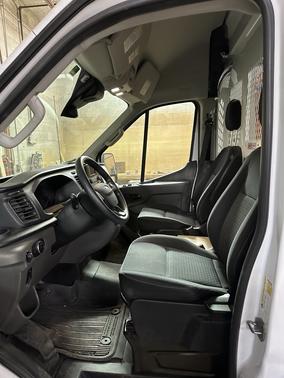 2022 Ford Transit-350 Base