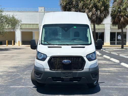 2022 Ford Transit-350 Base