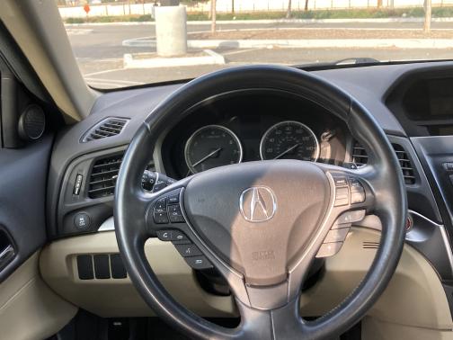 2015 Acura ILX 2.0L w/Premium Package
