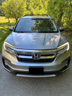 Silver 2019 Honda Pilot Touring 7-Passenger