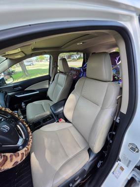 White 2016 Honda CR-V EX-L w/Navigation