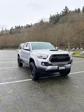 2016 Toyota Tacoma TRD Sport