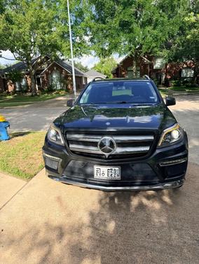 Gray 2016 Mercedes-Benz GL-Class GL 550 4MATIC