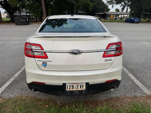 White 2016 Ford Taurus SHO