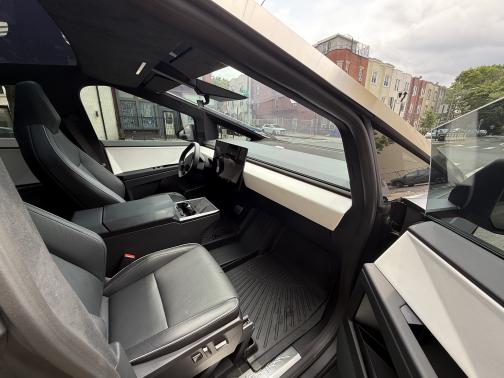 2024 Tesla Cybertruck AWD