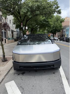 2024 Tesla Cybertruck AWD