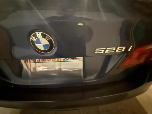 Blue 2016 BMW 528 i xDrive