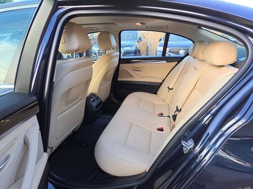 Blue 2016 BMW 528 i xDrive