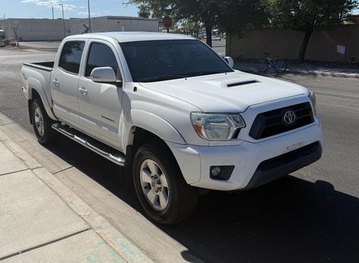White 2013 Toyota Tacoma PreRunner