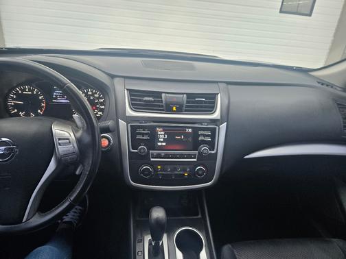 2017 Nissan Altima 2.5 SR
