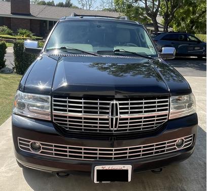 2013 Lincoln Navigator Base