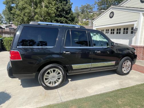 2013 Lincoln Navigator Base