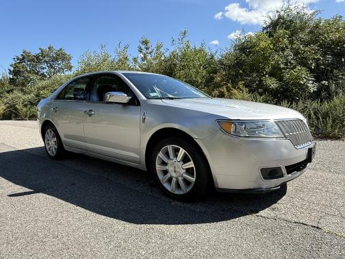 2012 Lincoln MKZ Base