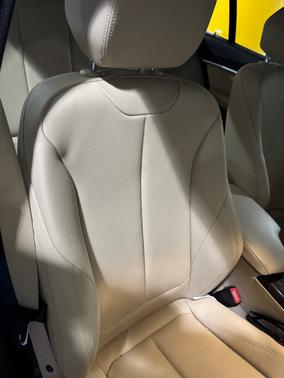 2017 BMW 330e iPerformance