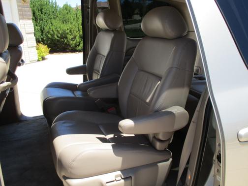 2000 Toyota Sienna XLE