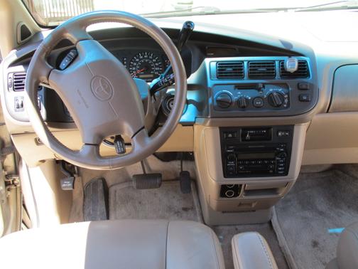 2000 Toyota Sienna XLE
