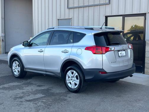2013 Toyota RAV4 LE