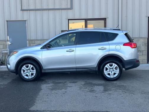 2013 Toyota RAV4 LE