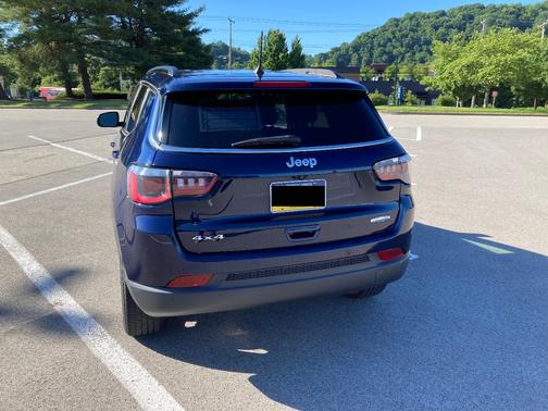 Blue 2019 Jeep Compass Latitude
