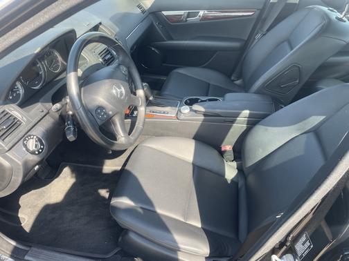 2009 Mercedes-Benz C-Class C 300 Luxury