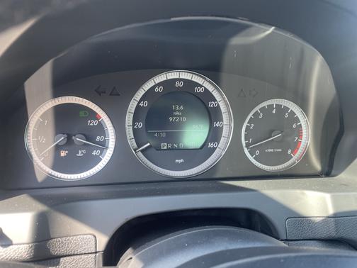 2009 Mercedes-Benz C-Class C 300 Luxury