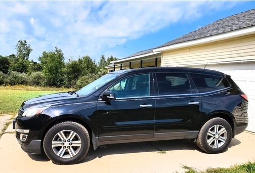 Black 2016 Chevrolet Traverse 2LT