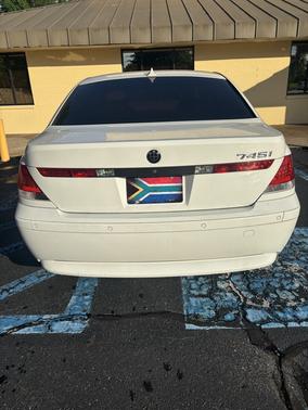2005 BMW 745 i