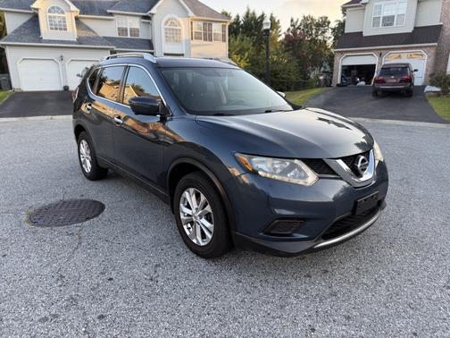 2016 Nissan Rogue SV