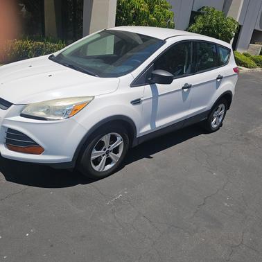 White 2014 Ford Escape S