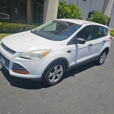 White 2014 Ford Escape S