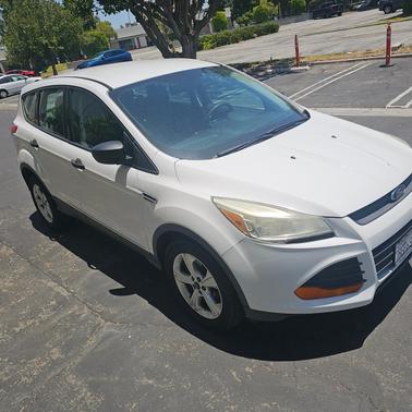 White 2014 Ford Escape S