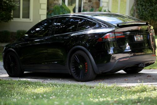 2017 Tesla Model X 75D