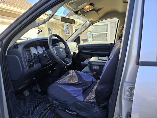 2004 Dodge Ram 2500 Laramie Quad Cab