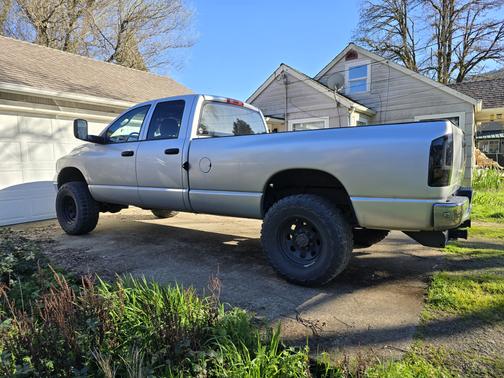2004 Dodge Ram 2500 Laramie Quad Cab